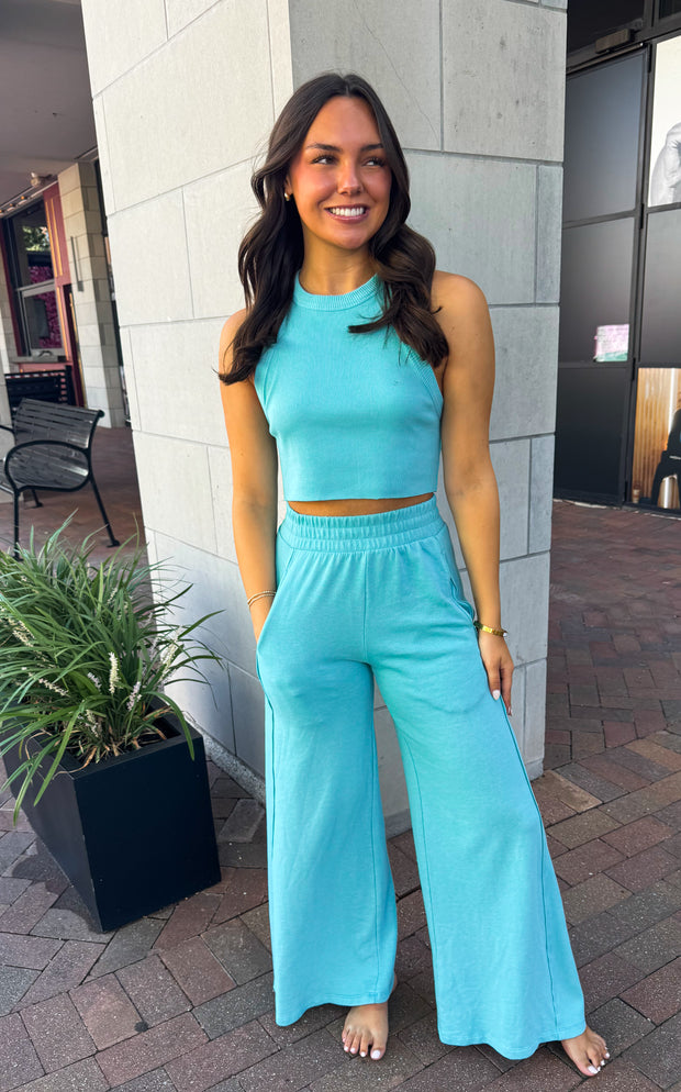 Neon Aqua Lounger